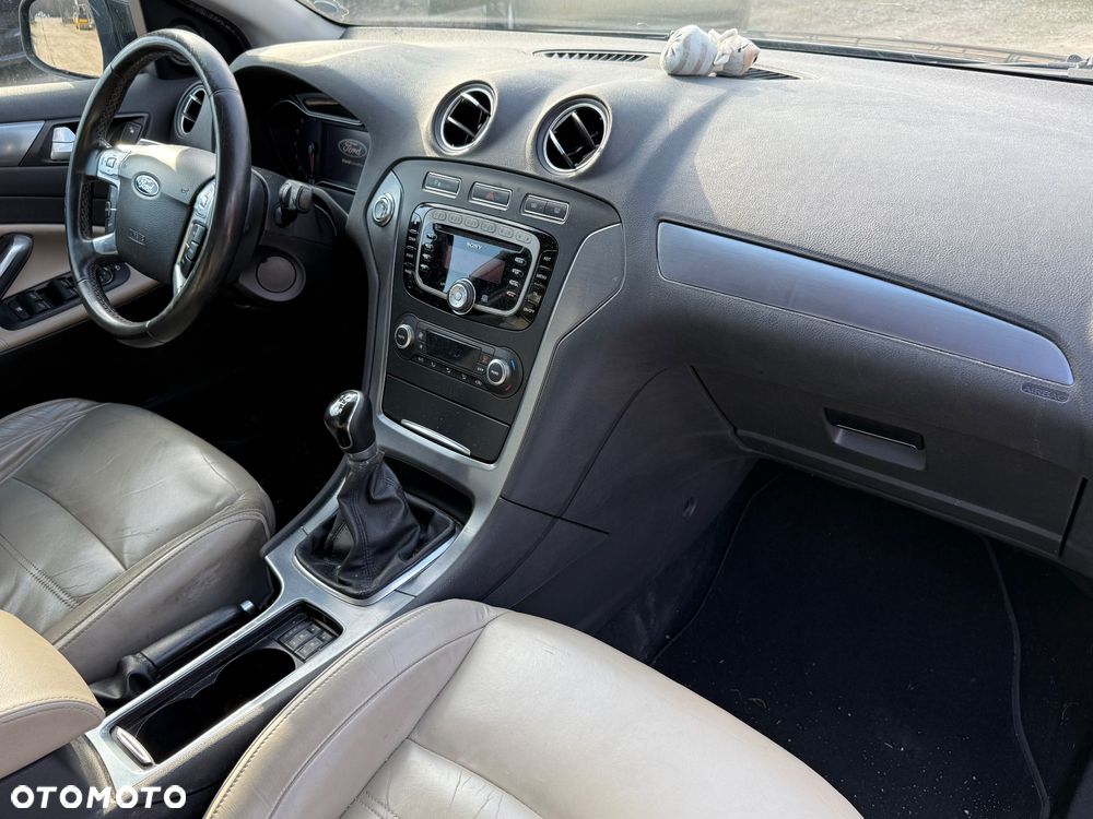 Ford Galaxy 2.0 Viva Titanium - 4