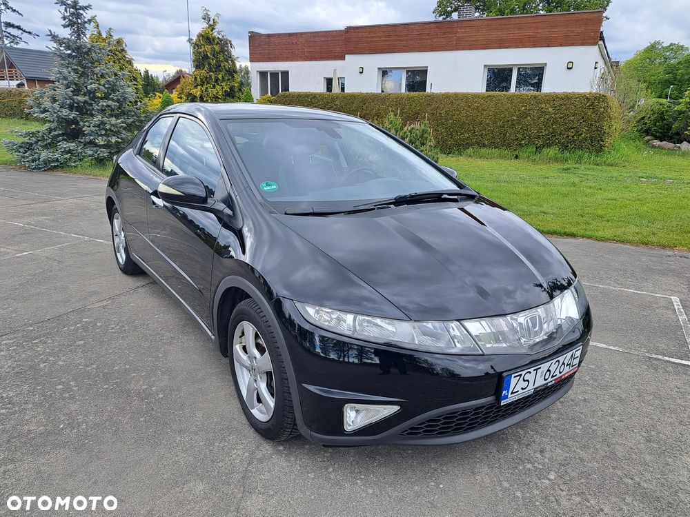 Honda Civic 1.4 Comfort - 2
