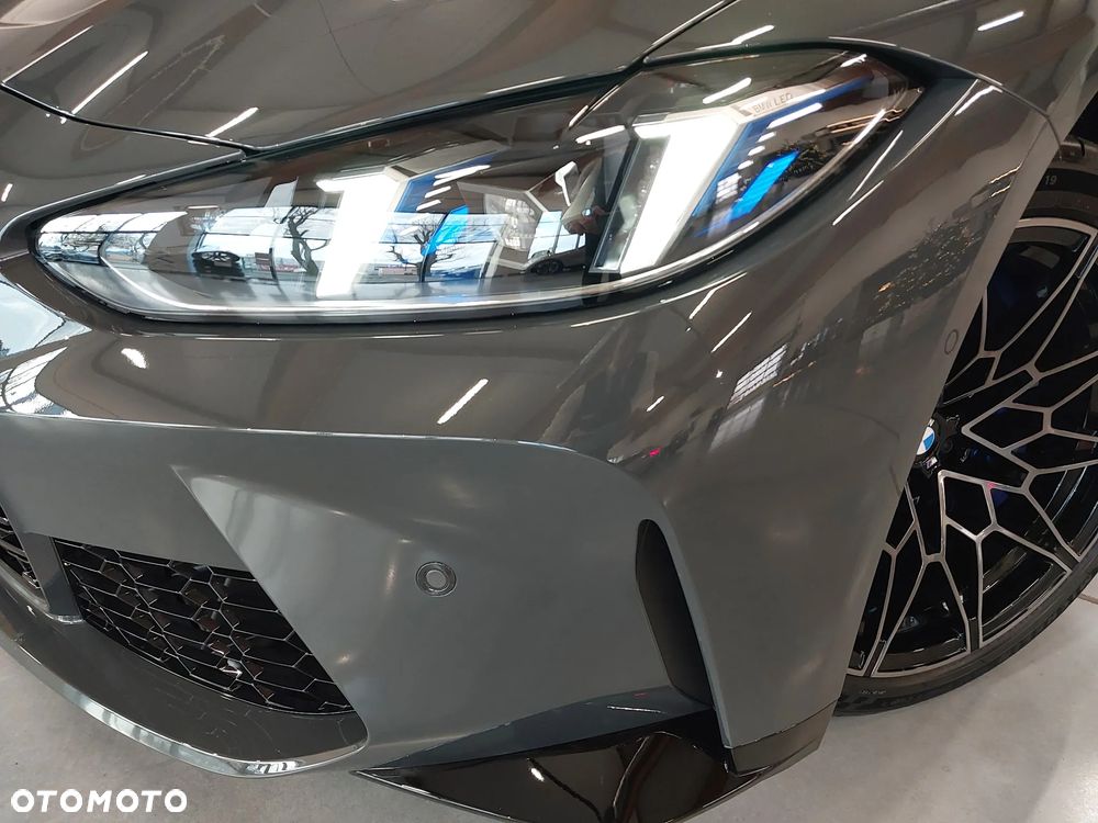 BMW M3 Competition M xDrive - 31