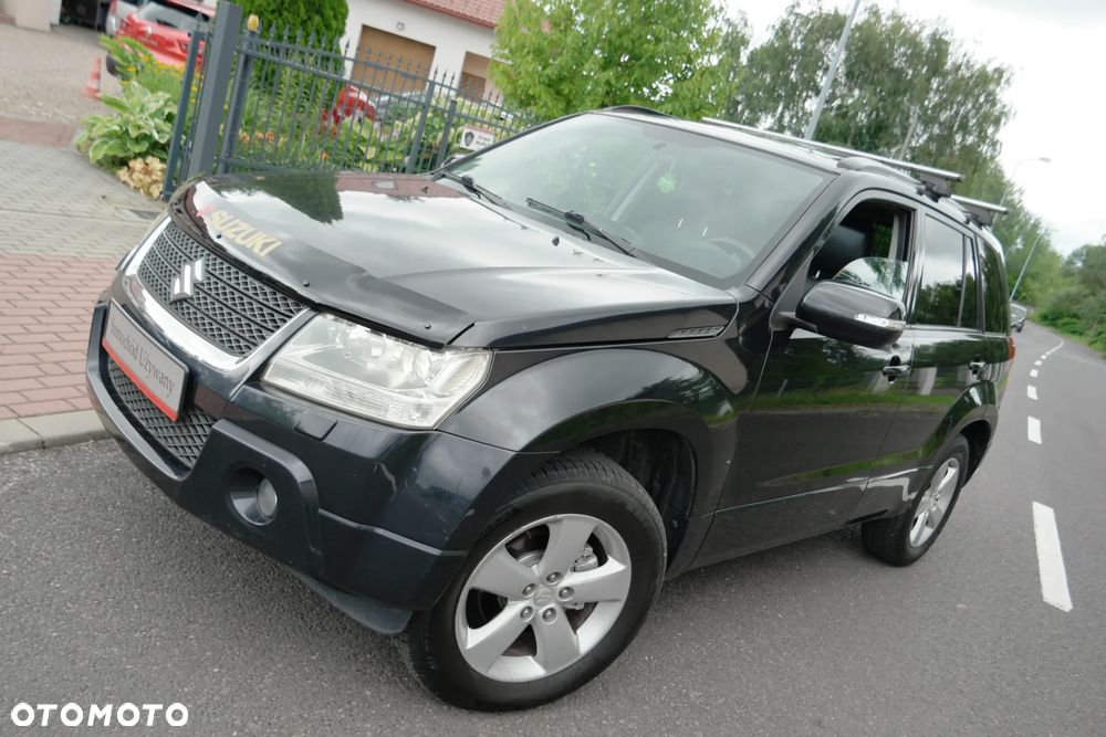 Suzuki Grand Vitara 2.4 De Luxe