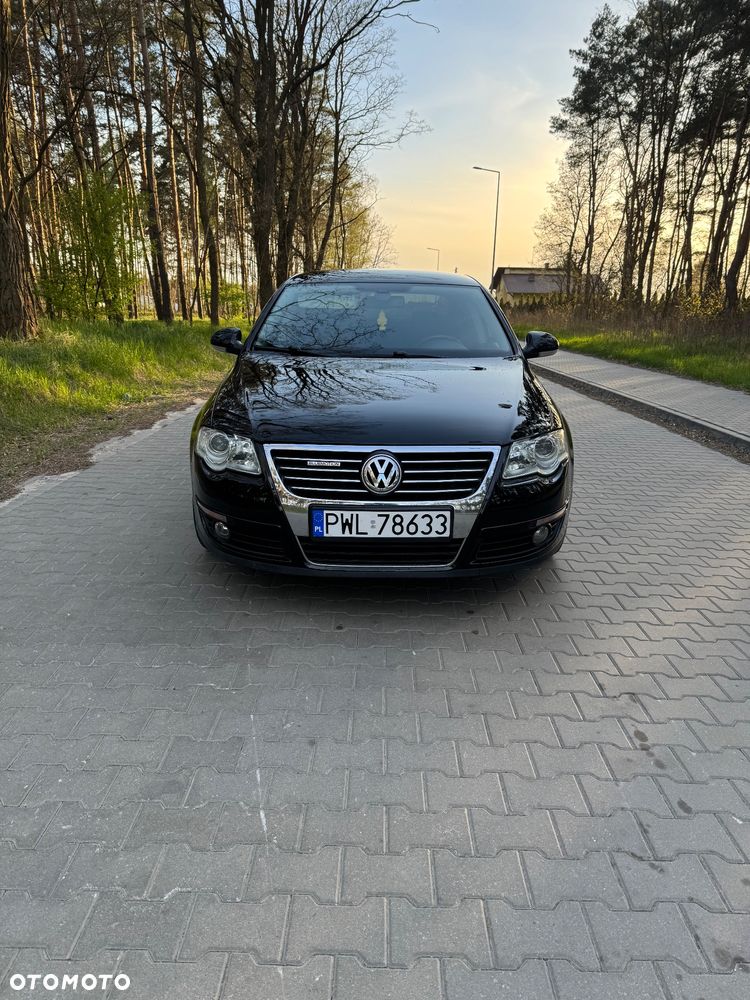 Volkswagen Passat 2.0 TDI DPF BlueMotion Technology Comfortline - 2