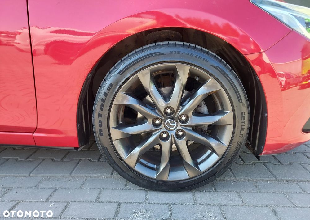 Mazda 3 - 8