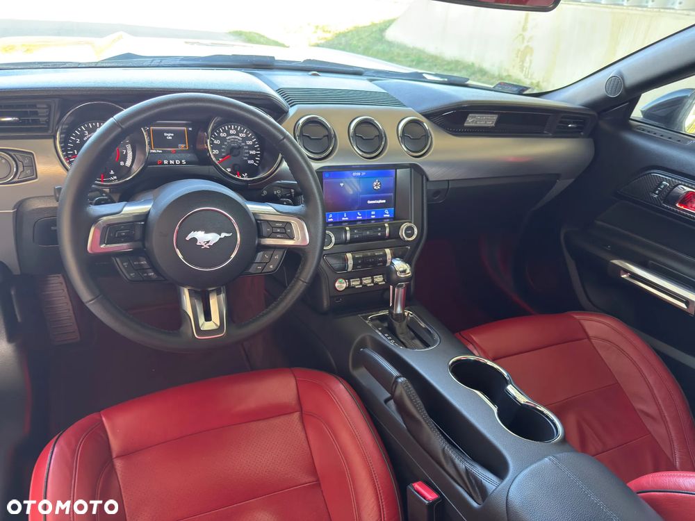 Ford Mustang 3.7 V6 Premium - 8