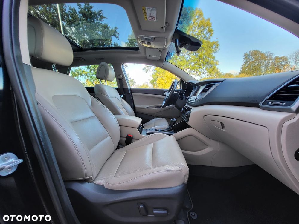 Hyundai Tucson 2.0 CRDI 4WD Automatik Premium - 20