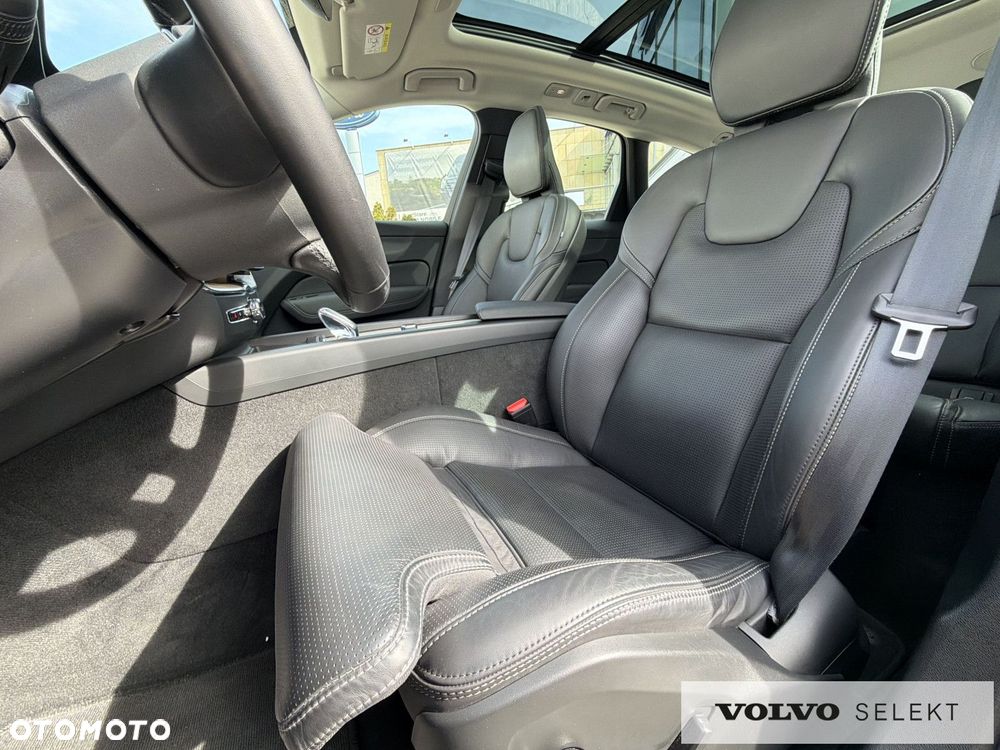 Volvo XC 60 - 11