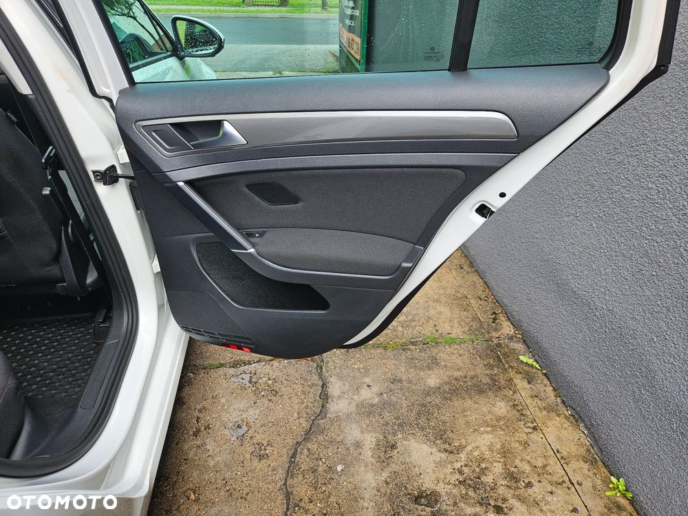Volkswagen Golf 2.0 TDI BlueMotion Technology Allstar - 20