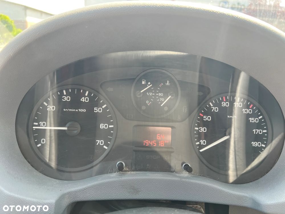 Peugeot Expert II L2H1 - 2