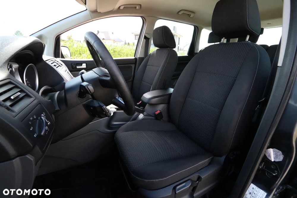 Ford C-MAX 1.8 Titanium - 27