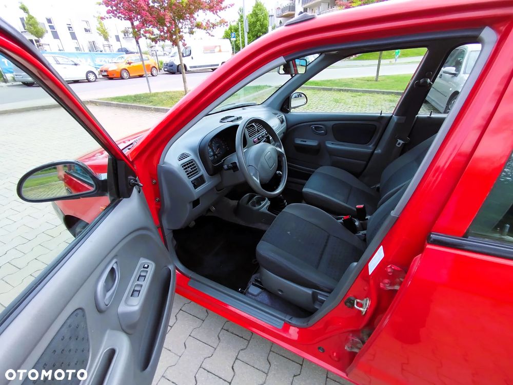 Suzuki Alto 1.1 Comfort - 25