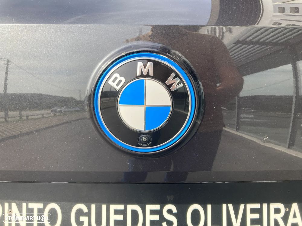 BMW iX xDrive40 - 12