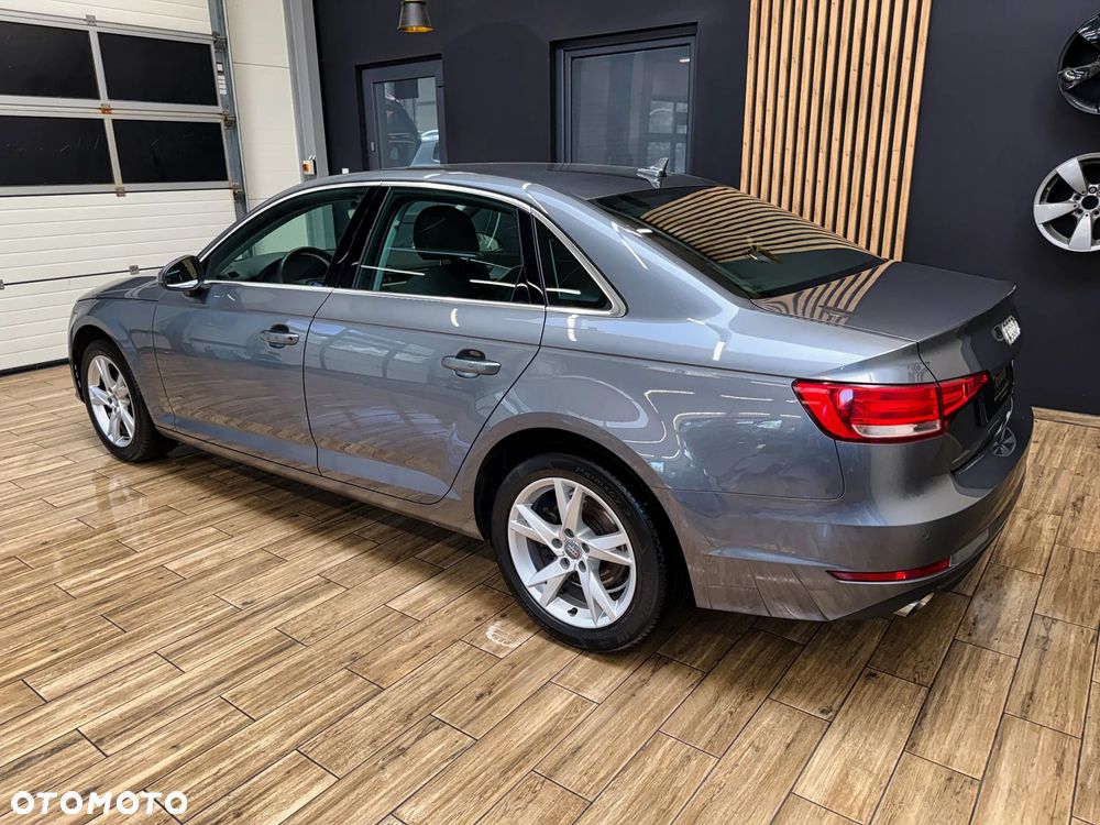 Audi A4 Limousine 2.0 TFSI ultra S tronic design - 10