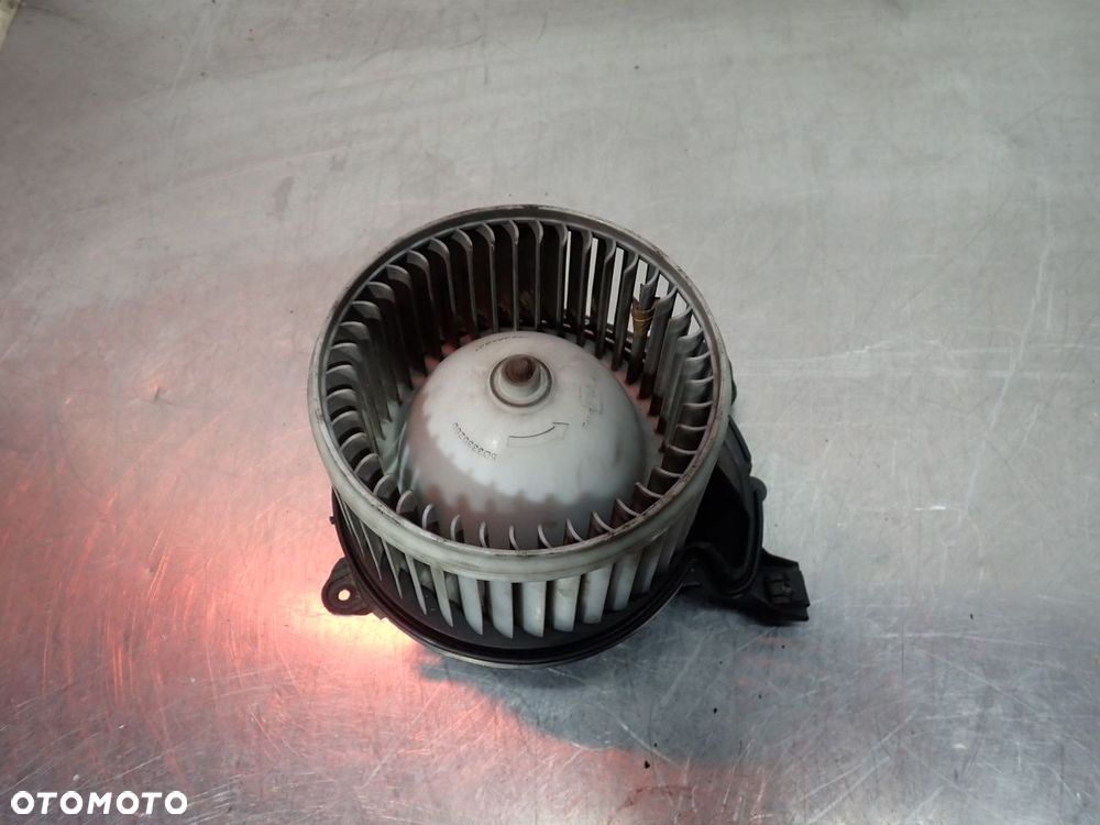 WENTYLATOR NAWIEWU FIAT GRANDE PUNTO A43000800   6 06 B 0080402   5D3330100   5D3130100 - 3