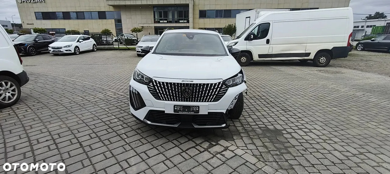 Peugeot 2008 PureTech 130 EAT8 Active Pack - 8