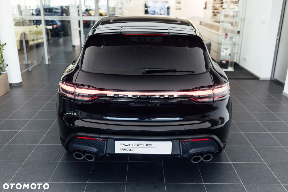 Porsche Macan - 11