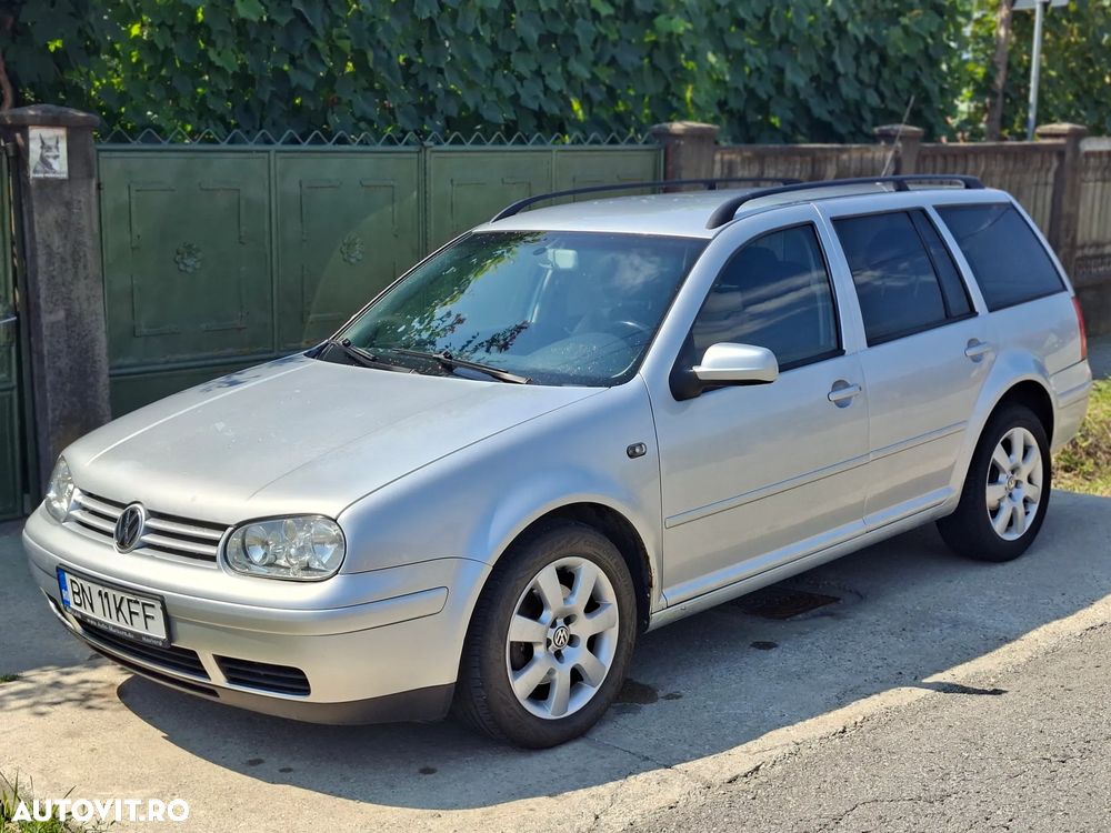 Volkswagen Golf - 2
