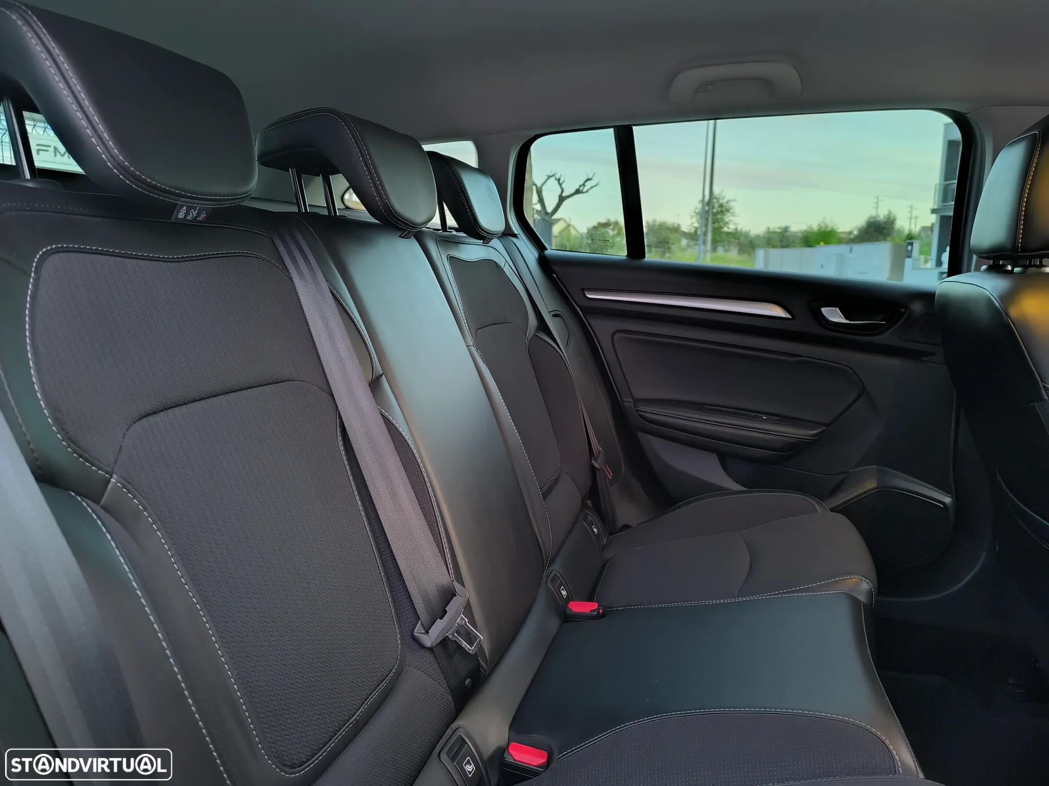 Renault Mégane Sport Tourer 1.5 Blue dCi Intens - 21