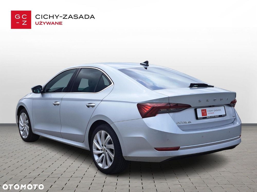 Skoda Octavia 2.0 TDI 4x4 Style DSG - 3
