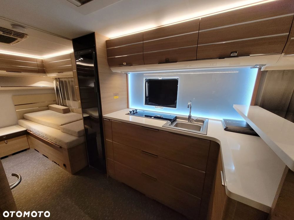 Adria Adora 613UL,  klimatyzacja,  mover - 7