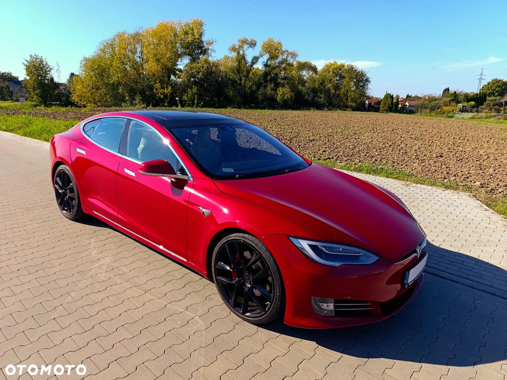 Tesla Model S Long Range Plus - 10