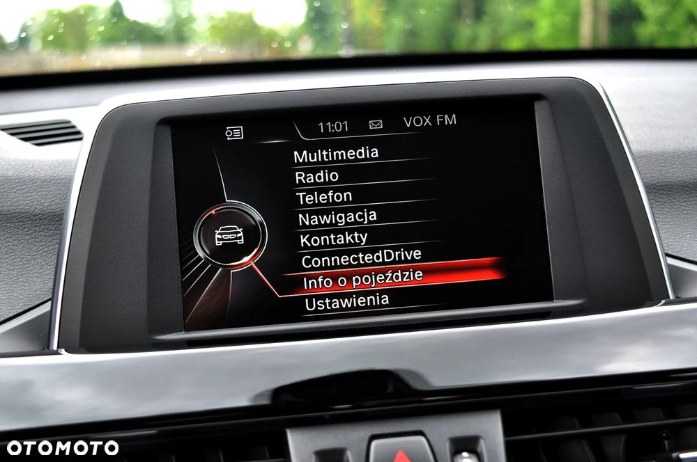 BMW X1 sDrive18d Sport Line - 25