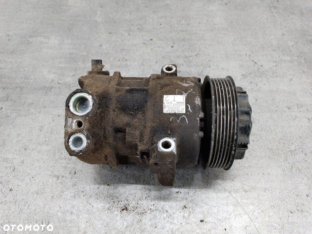 SPRĘŻARKA KLIMATYZACJI OPEL CORSA D 55703721 5E5275400 447190-5550  DENSO - 2