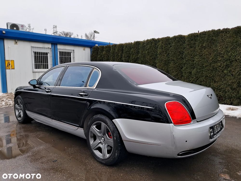 Bentley Continental GT - 5