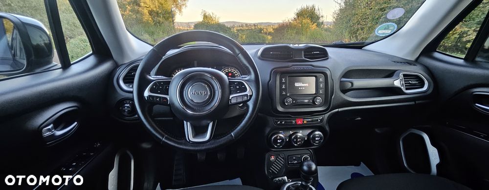 Jeep Renegade 1.4 MultiAir Longitude - 32
