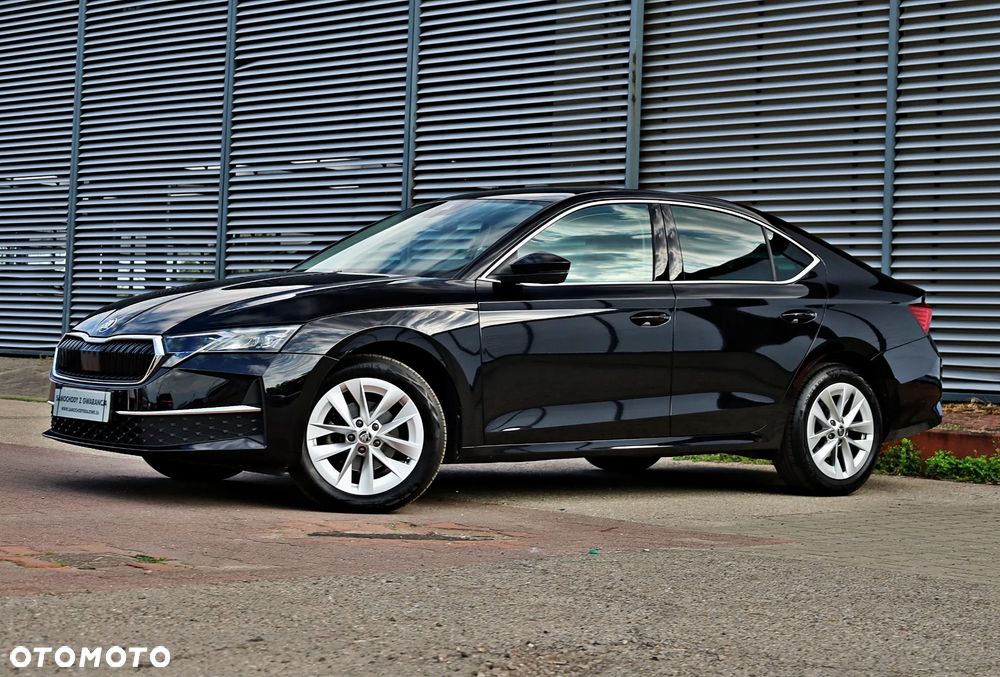 Skoda Octavia 2.0 TDI Selection DSG - 6