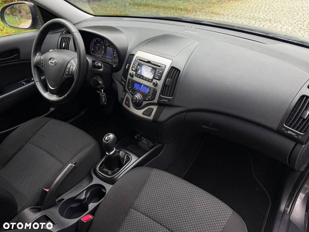 Hyundai i30 1.6 CRDi Edition 20 - 13