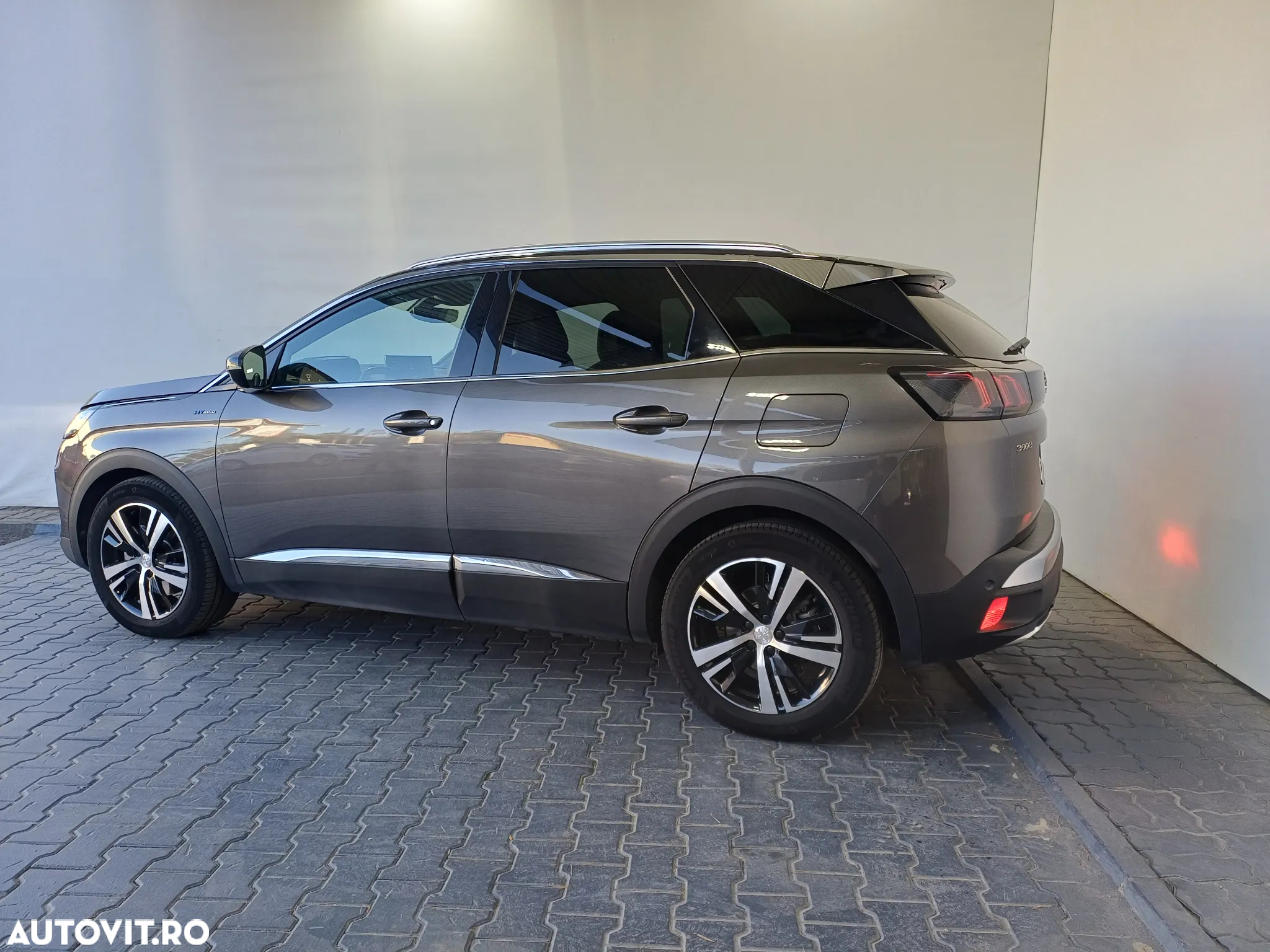 Peugeot 3008 PHEV 180 EAT8 Allure Pack - 3