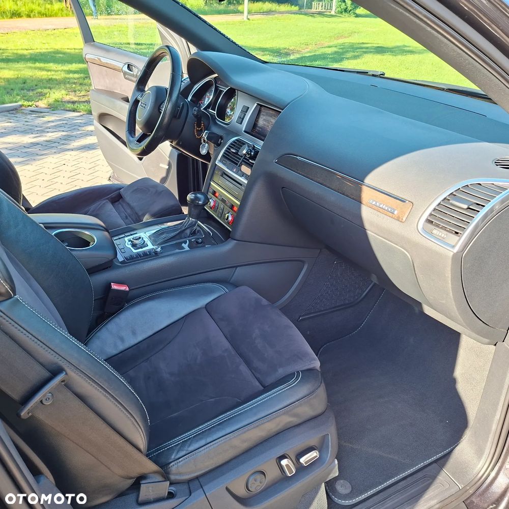 Audi Q7 3.0 TDI DPF Quattro Tiptronic - 25