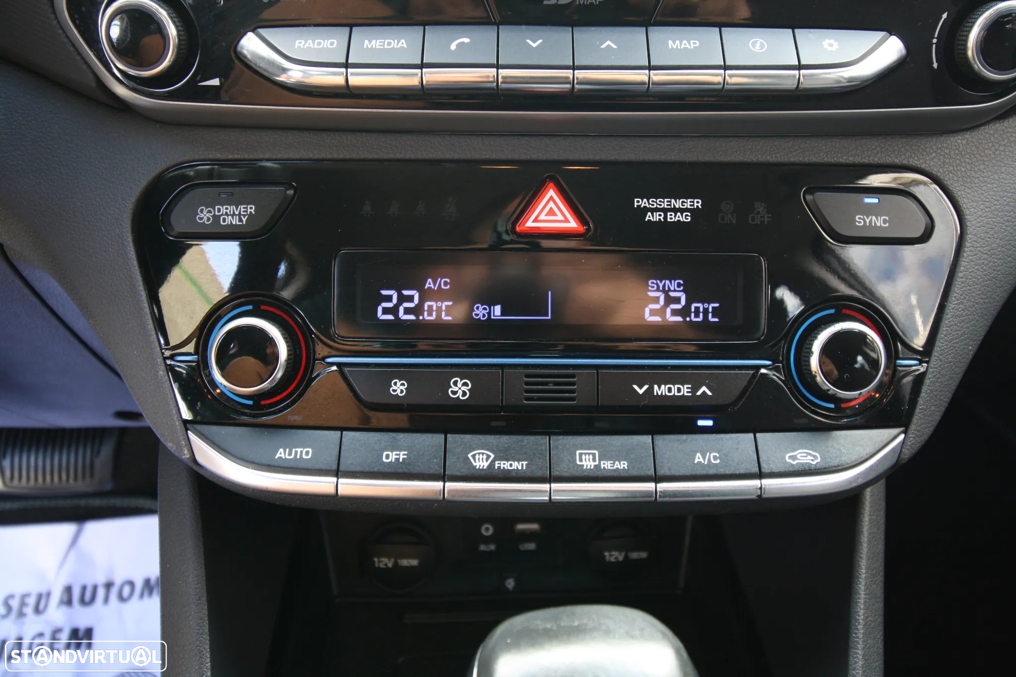 Hyundai Ioniq 1.6 GDI HEV Hybrid Tech - 39