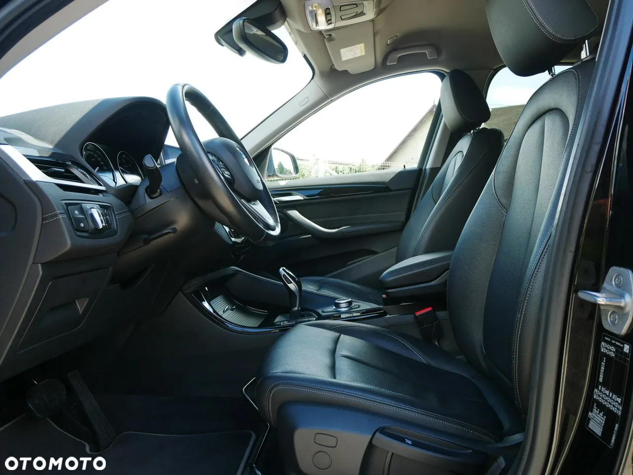 BMW X1 sDrive18d - 10