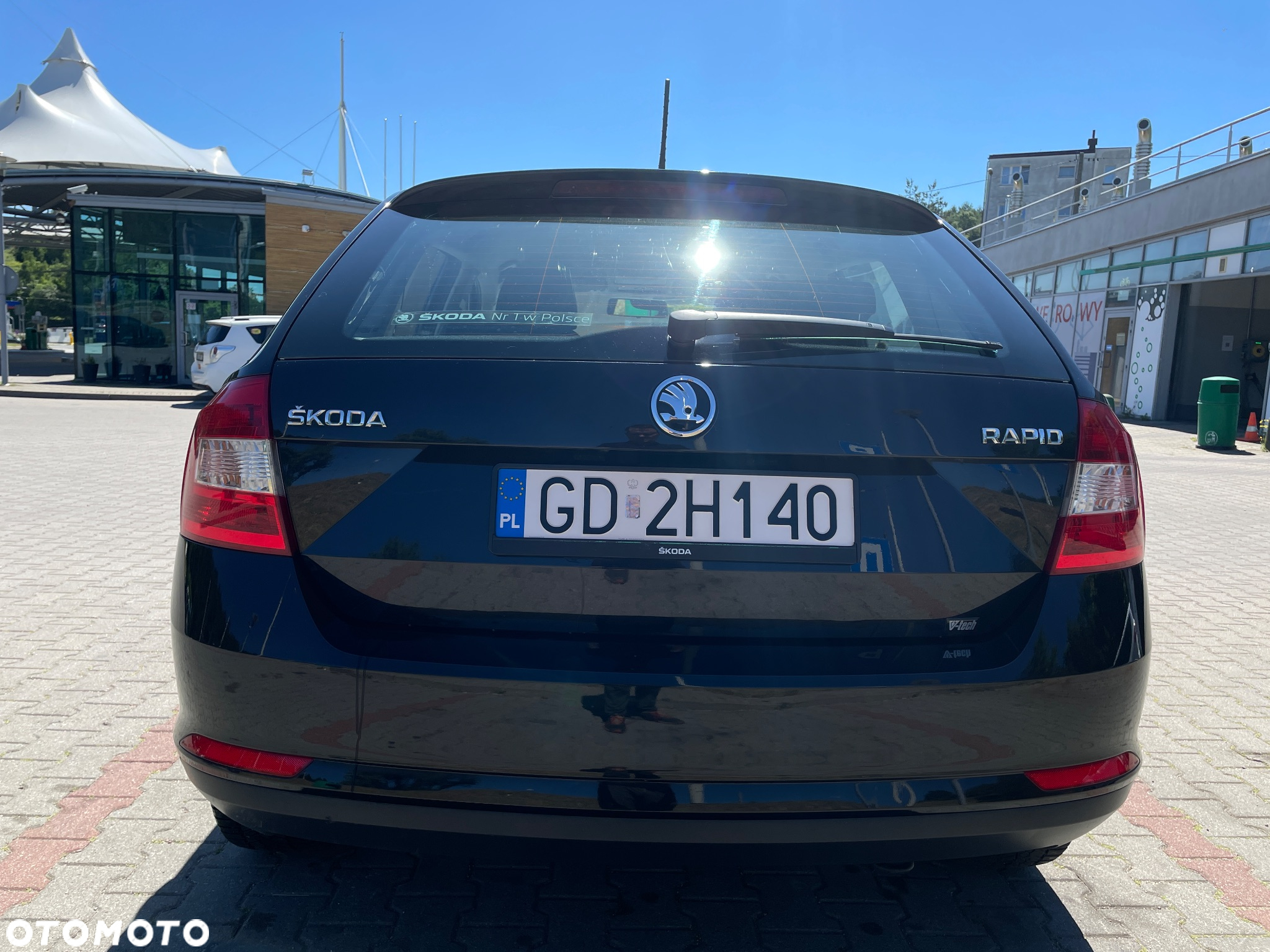Skoda RAPID 1.2 TSI Active - 16