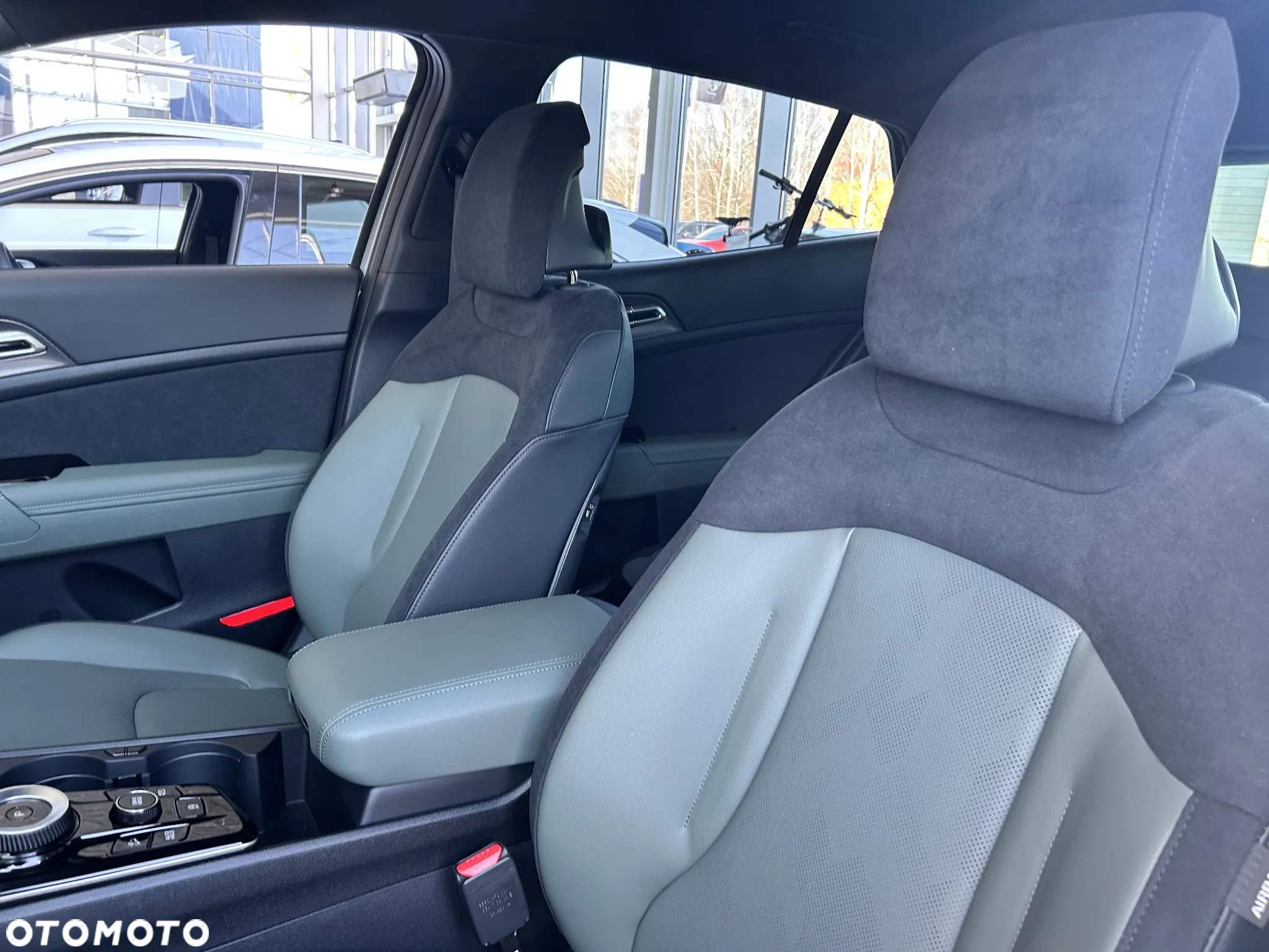 Kia Sportage 1.6 T-GDI HEV Anniversary 2WD - 6