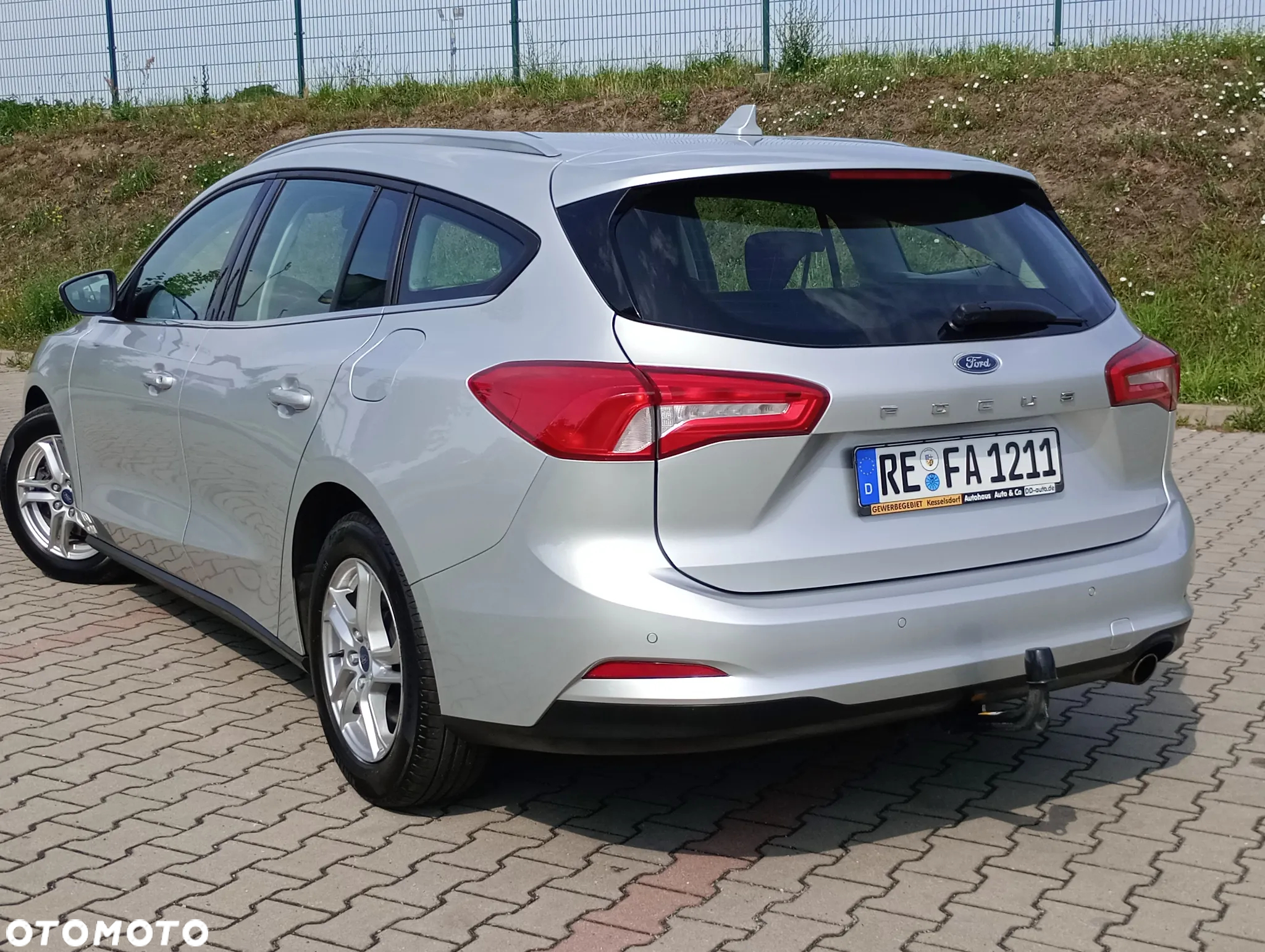 Ford Focus 1.5 EcoBlue Start-Stopp-System COOL&CONNECT DESIGN - 3