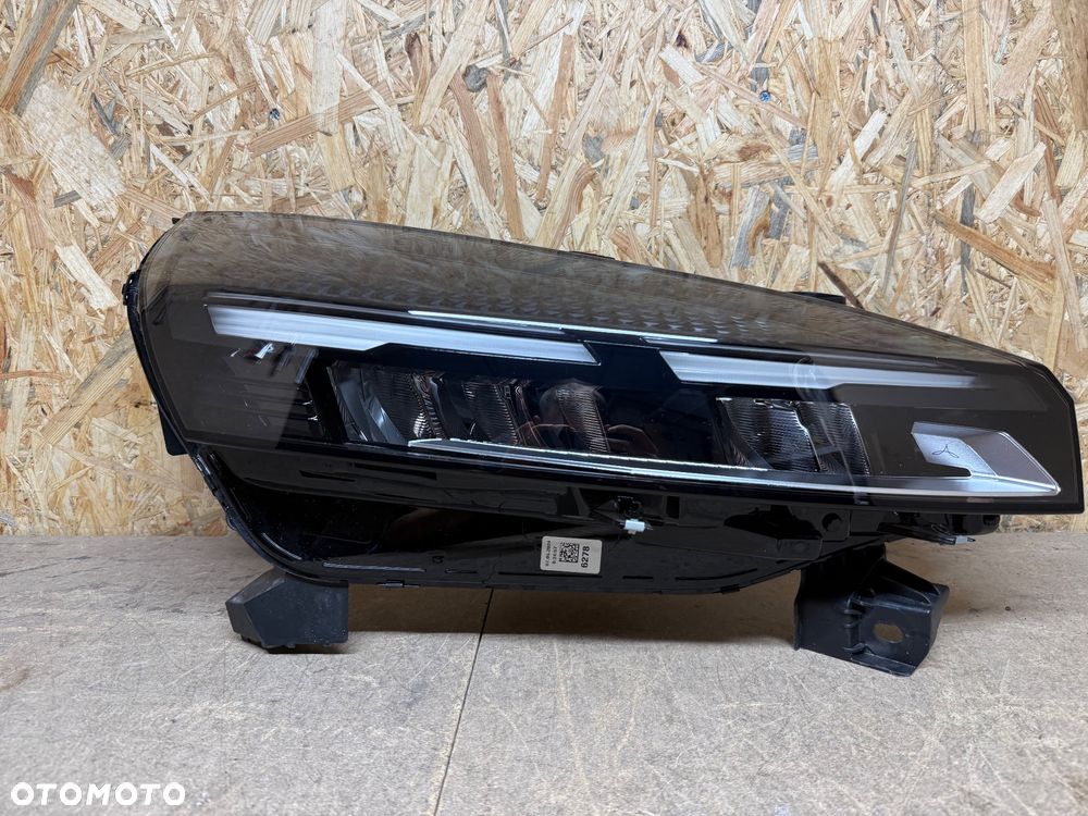 LAMPA PRZOD PRZEDNIA PRAWA RENAULT CLIO V 5 LIFT FULL LED 260103507R