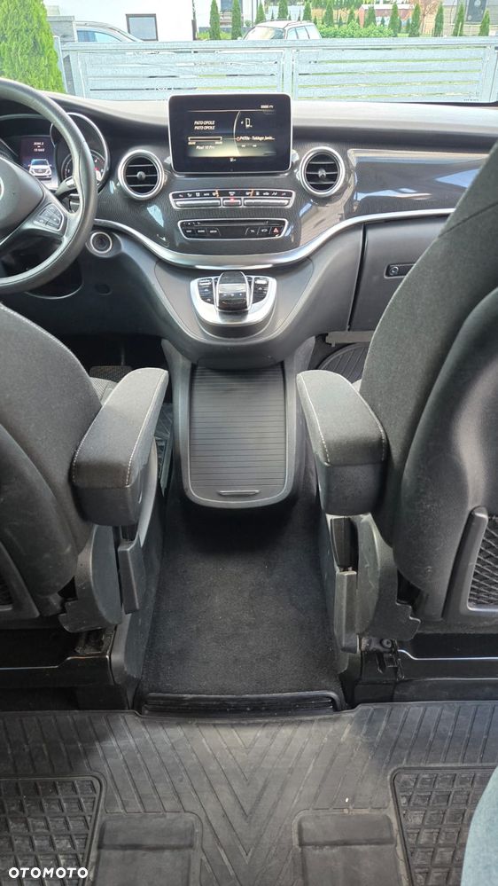 Mercedes-Benz Klasa V 250 (BlueTEC) d Avantgarde 7G-Tronic (d³ugi) - 9