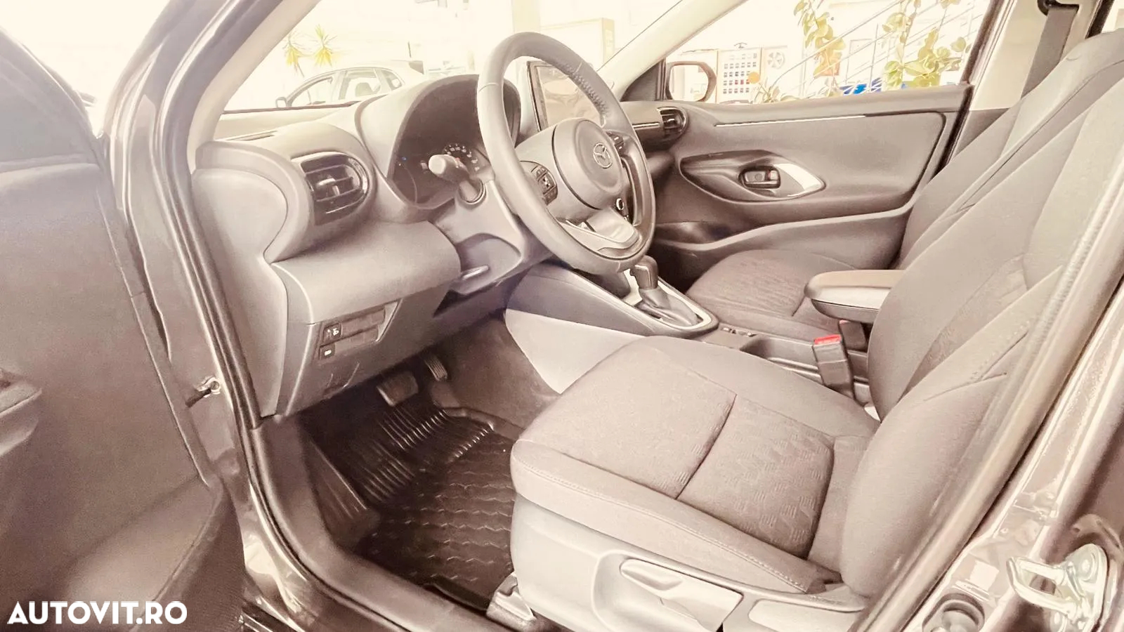 Mazda 2 Hybrid 1.5 VVT-i 116 CVT CENTRE-LINE - 6