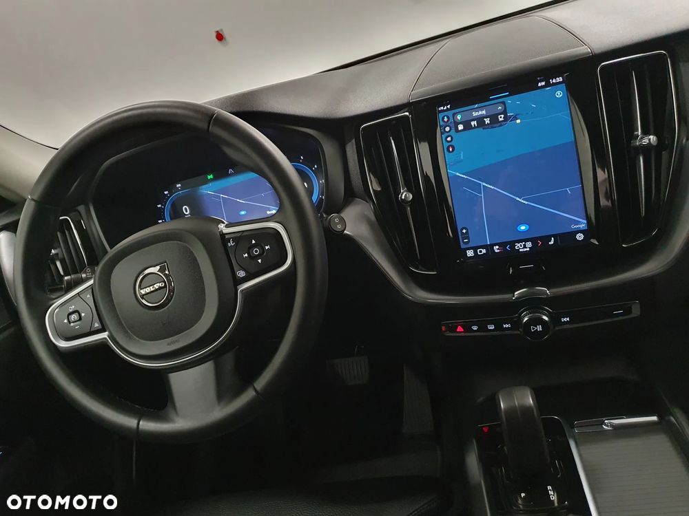 Volvo XC 60 B4 D AWD Ultimate Dark - 8