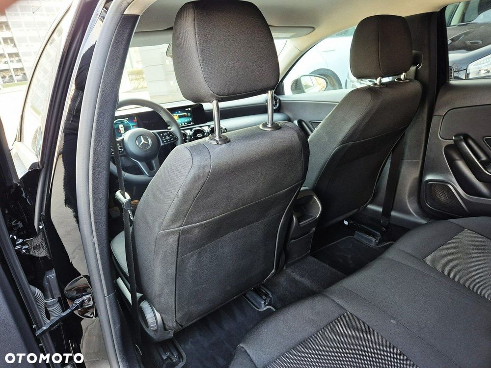 Mercedes-Benz Klasa A 160 - 17
