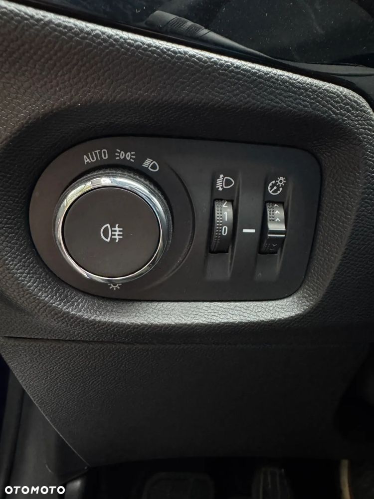 Opel Corsa 1.2 Edition Business Pack S&S - 20