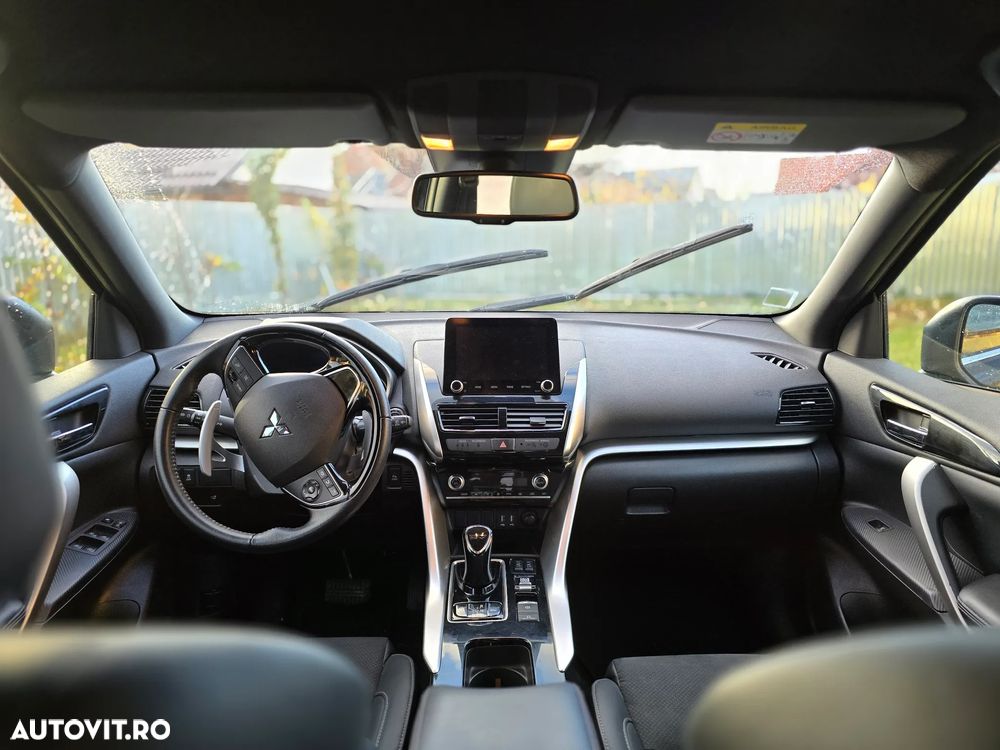 Mitsubishi Eclipse-Cross Plug-In Hybrid 4WD Select Black - 18