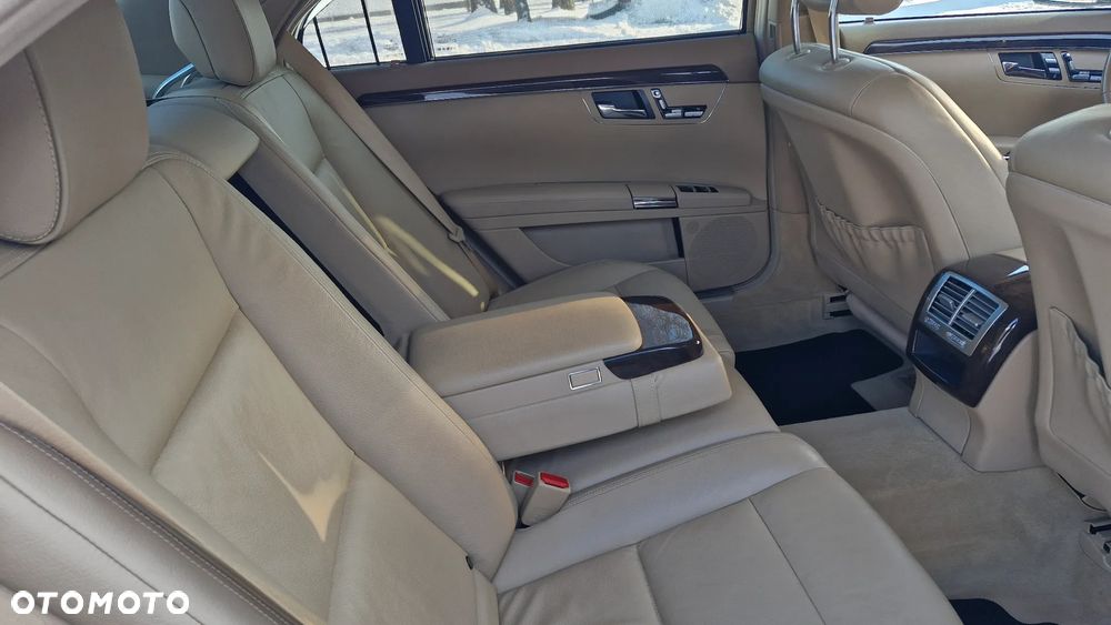 Mercedes-Benz Klasa S 350 (BlueTEC) d L 4Matic 7G-TRONIC - 12
