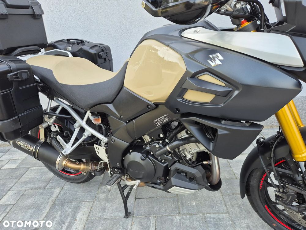 Suzuki V-STROM - 15