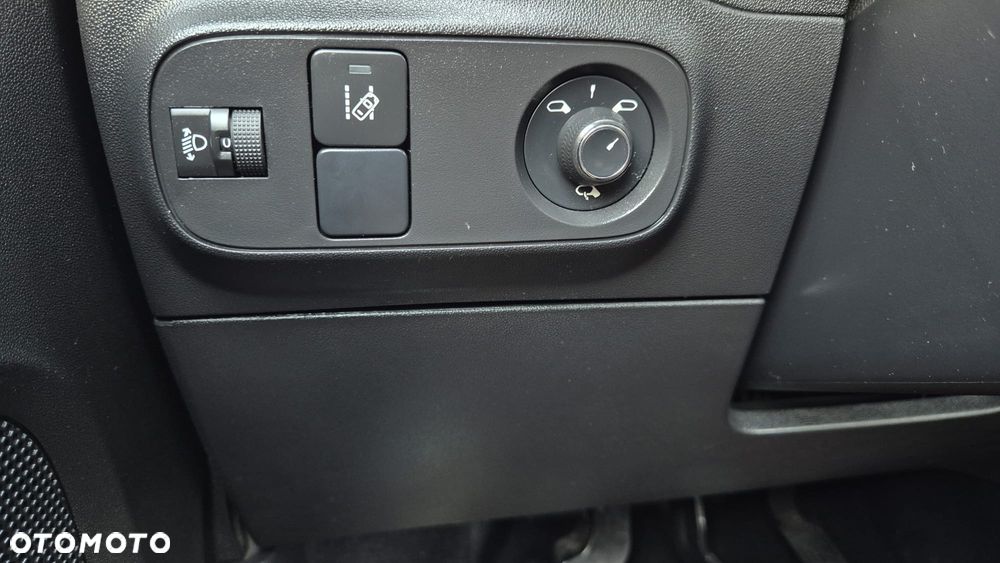 Citroën C3 1.2 PureTech Shine S&S - 27