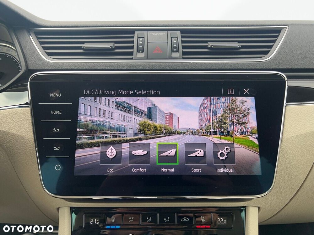 Skoda Superb 2.0 TSI L&K DSG - 34