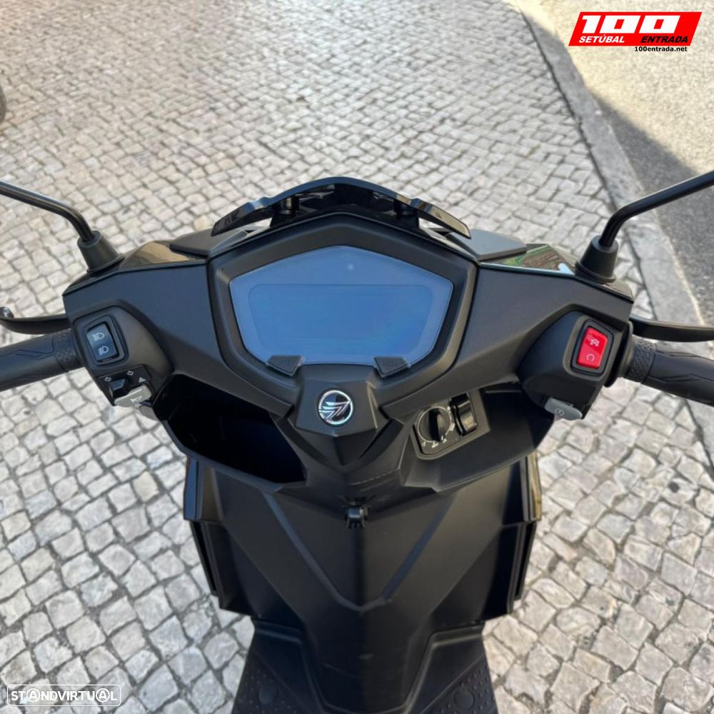 Keeway Versilia 125 ICON 125S - 14