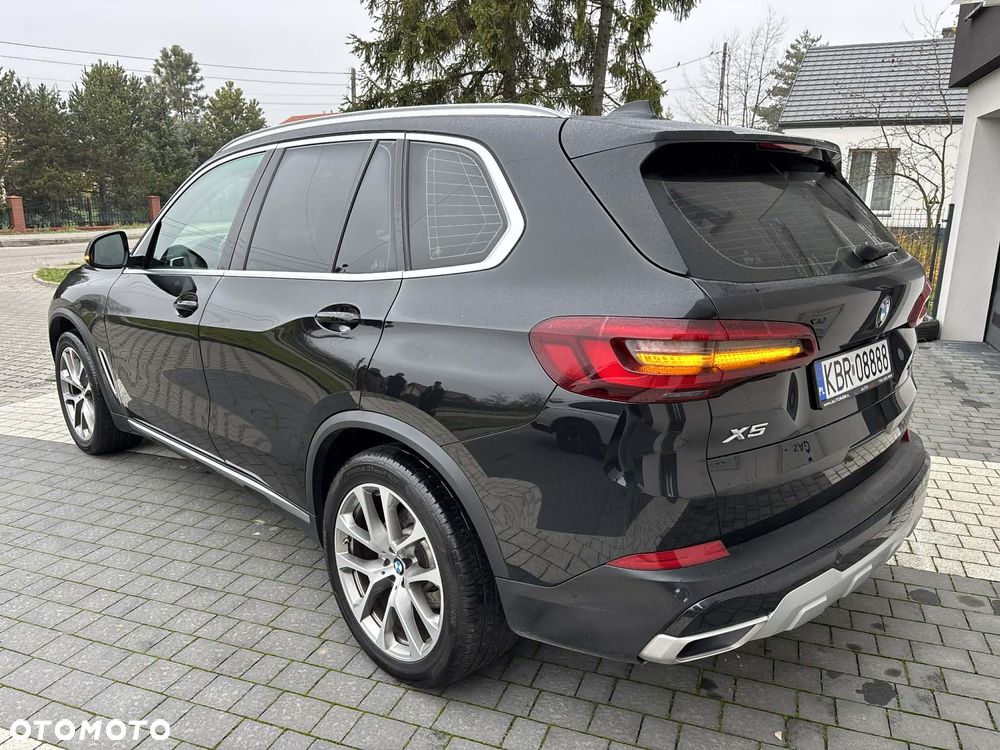 BMW X5 xDrive25d xLine - 4