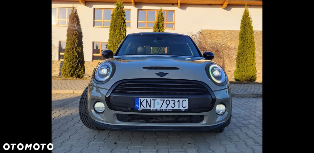 MINI Cooper Standard - 3